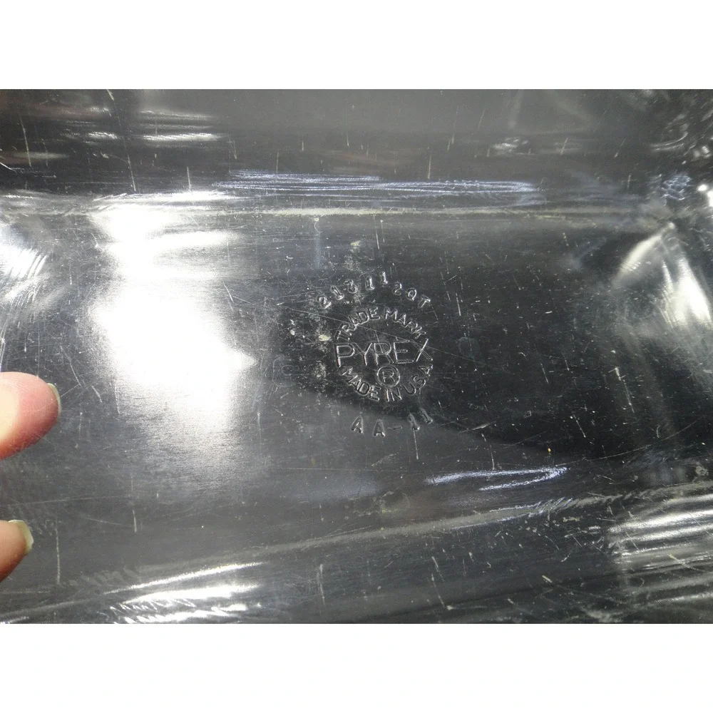 Vintage Pyrex #213 1.5 Quart Clear Glass Loaf Pan Rectangular Baking Dish USA